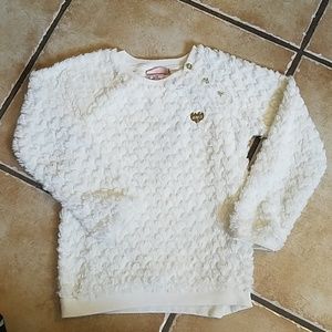 Girl's sweater